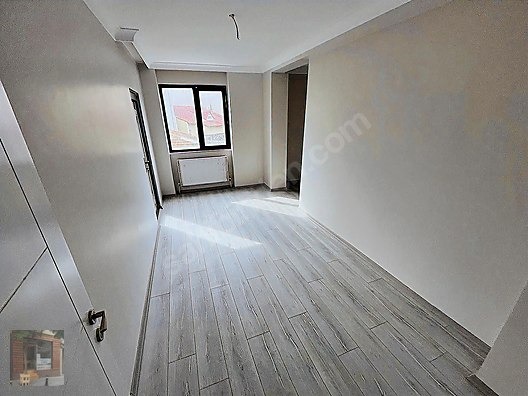 DARICA MERKEZDE ANA CADDE ÜZERİ SATILIK 2+1 ARAKAT DAİRE - KOCAELİ DARICA fotoğraf 3