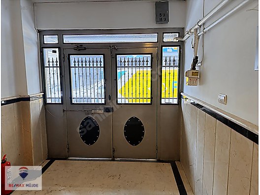 ALİBEYKÖY KOMPLE BİNA VE ARSA 1250M² KAPALI ALAN 4 DAİRE 1 İŞYER - İSTANBUL EYÜPSULTAN fotoğraf 16