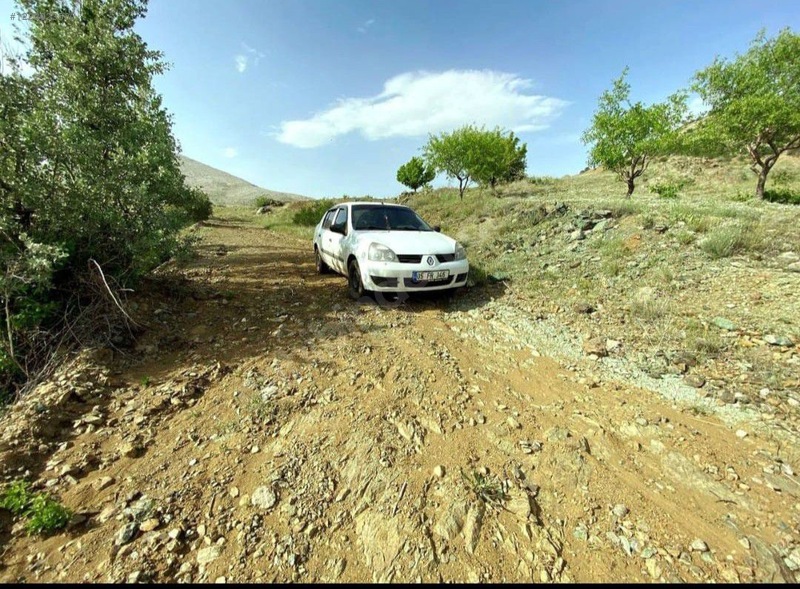 KARAMAN MERKEZ BAŞKIŞLA  1.972 m² BAĞIMIZ SATILIKTIR. - KARAMAN MERKEZ fotoğraf 4