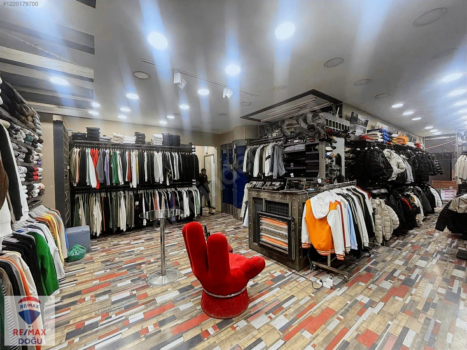 REMAX DOĞU'DAN ÇARŞI MERKEZDE DEVREN SATILIK GİYİM MAĞAZASI - ELAZIĞ MERKEZ fotoğraf 2