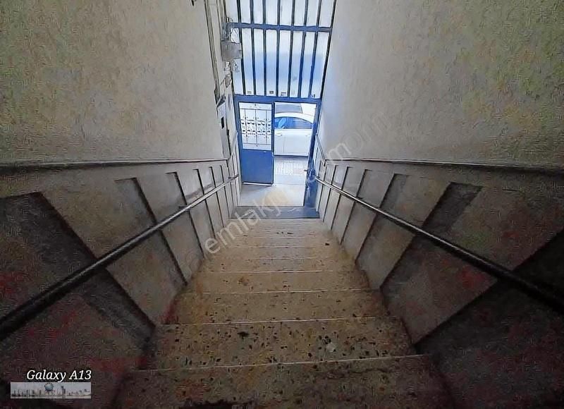 Burhan Felek Çad İstiklal Cadde Kesişiminde Süper Fırsat - MERSİN AKDENİZ fotoğraf 2