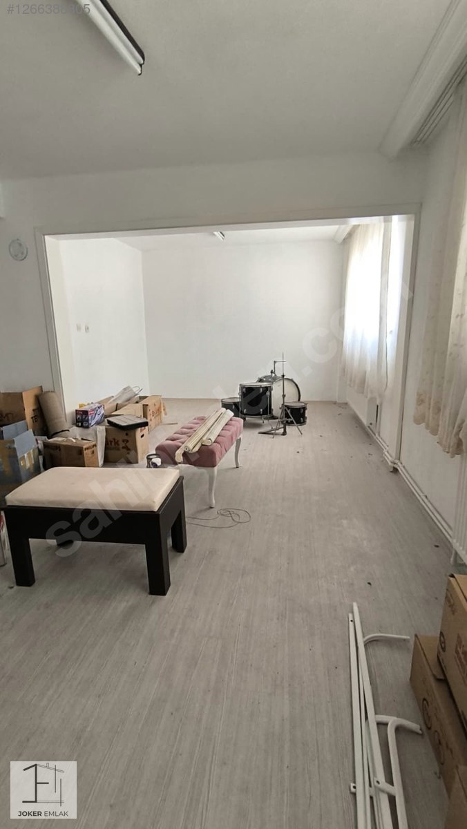 JOKER'DEN ŞEKEREVLERİ MEVKİNDE 3 KATLI 186m2 3+1 MÜSTAKİL EV - UŞAK MERKEZ fotoğraf 9