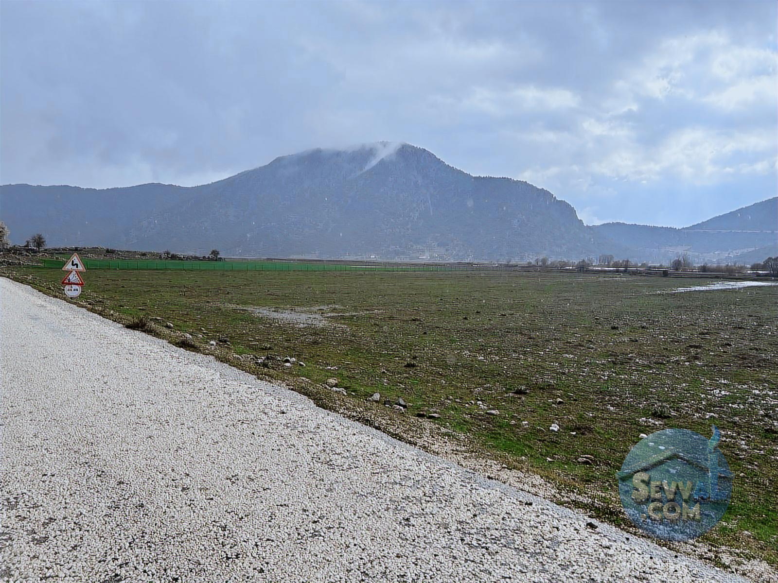 ASYA EVİM EMLAKTAN AĞLASUN HAMAM MAH. DE SATILIK FIRSAT TARLA - Burdur Ağlasun fotoğraf 11