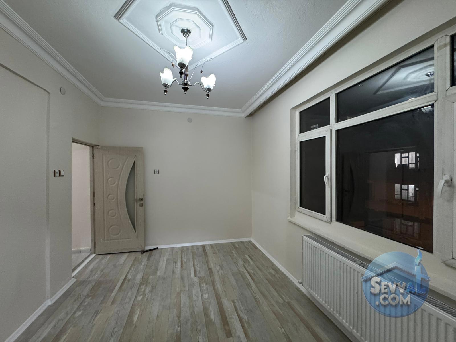 BAHÇELİEVLER DE SATILIK İÇİ YAPILI DAİRE - ŞANLIURFA HALİLİYE fotoğraf 9