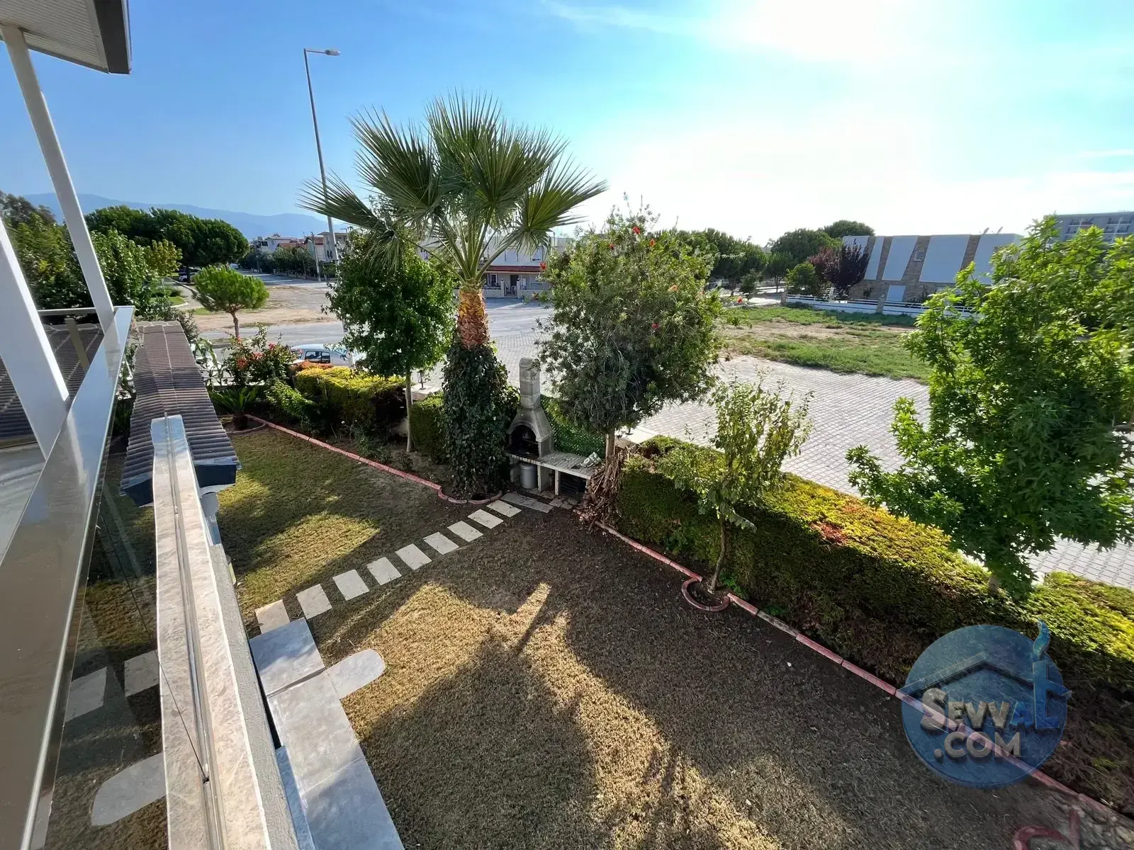 KUŞADASI KARAOVA'DA AVM YANI PALM 34 SİTESİ'NDE SATILIK 4+1 VİLLA - AYDIN KUŞADASI fotoğraf 2