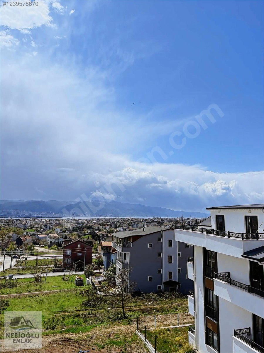 NEBİOĞLU EMLAKTAN ÇINARLI MAH.3+1 DENİZ MANZARALI ÇATI DUBLEKS - KOCAELİ DERİNCE fotoğraf 8