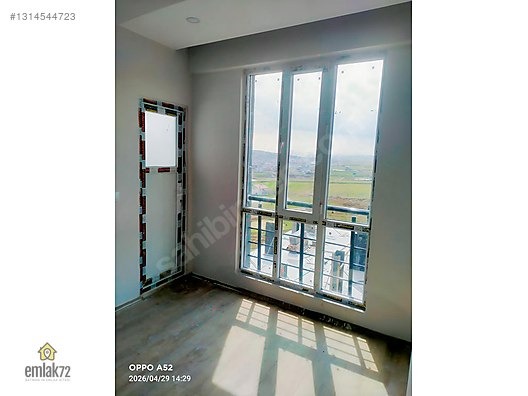 EMLAK 72 DEN TATVAN'DA SATILIK 1+1 DAİRE GÖL MANZARALI - BİTLİS TATVAN fotoğraf 4
