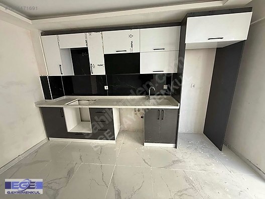 EGE'DEN DURALİ ALIÇ MH. OTURUMA HAZIR ÖN CEPHE 1. KAT 3+1 DAİRE - ANKARA MAMAK fotoğraf 5