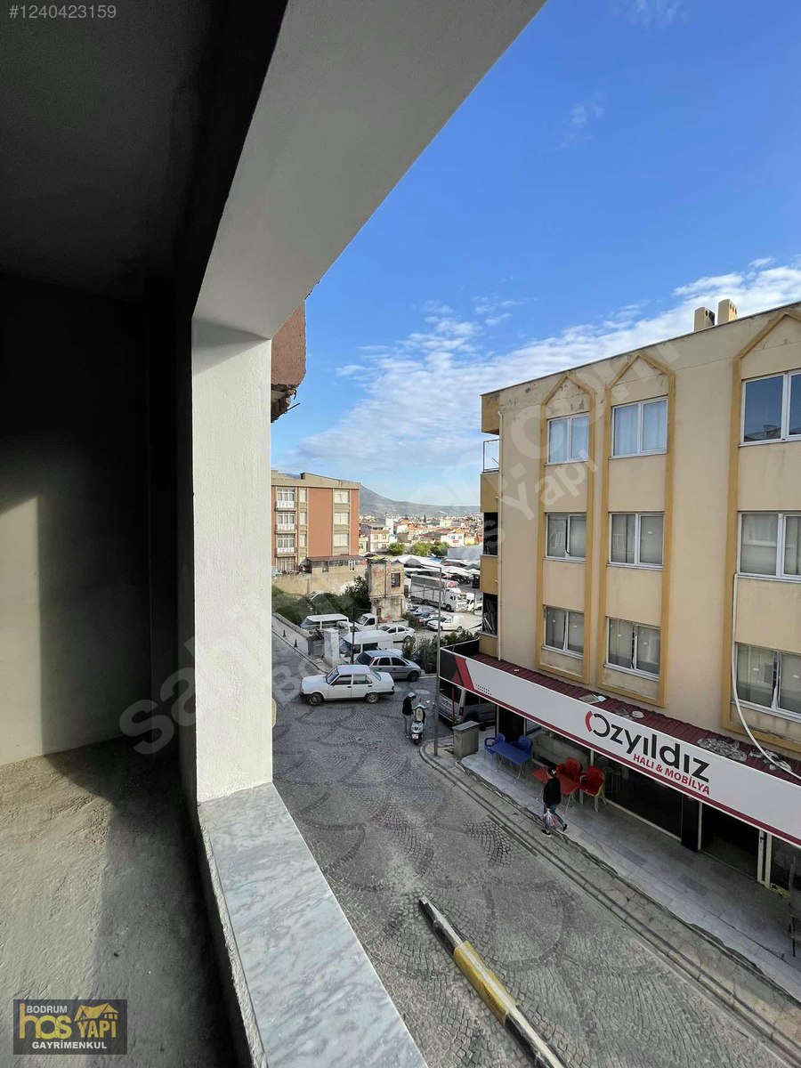 Milas Merkez Hacıilyasta Yürümelik Konumda Geniş 1+1 - MUĞLA MİLAS fotoğraf 3