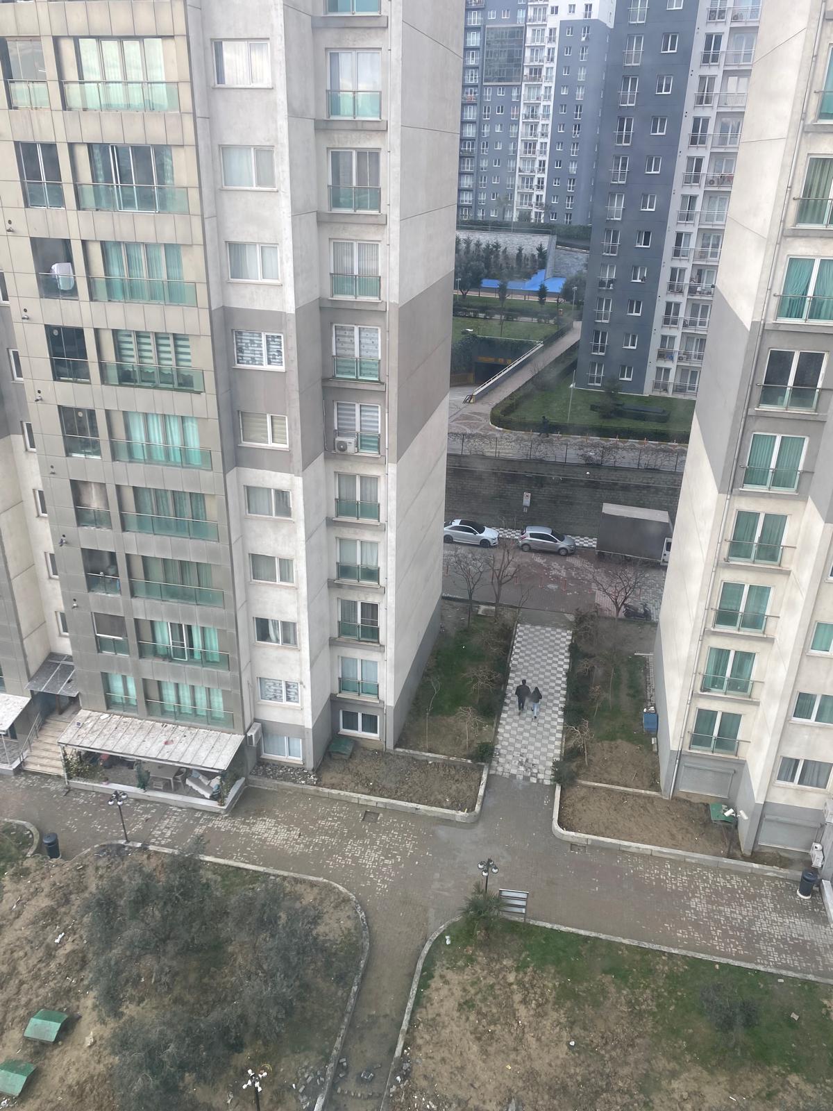 Metrobüs 10 dakika mesafe fi tower site satilik daire 2+1  - İSTANBUL ESENYURT fotoğraf 7