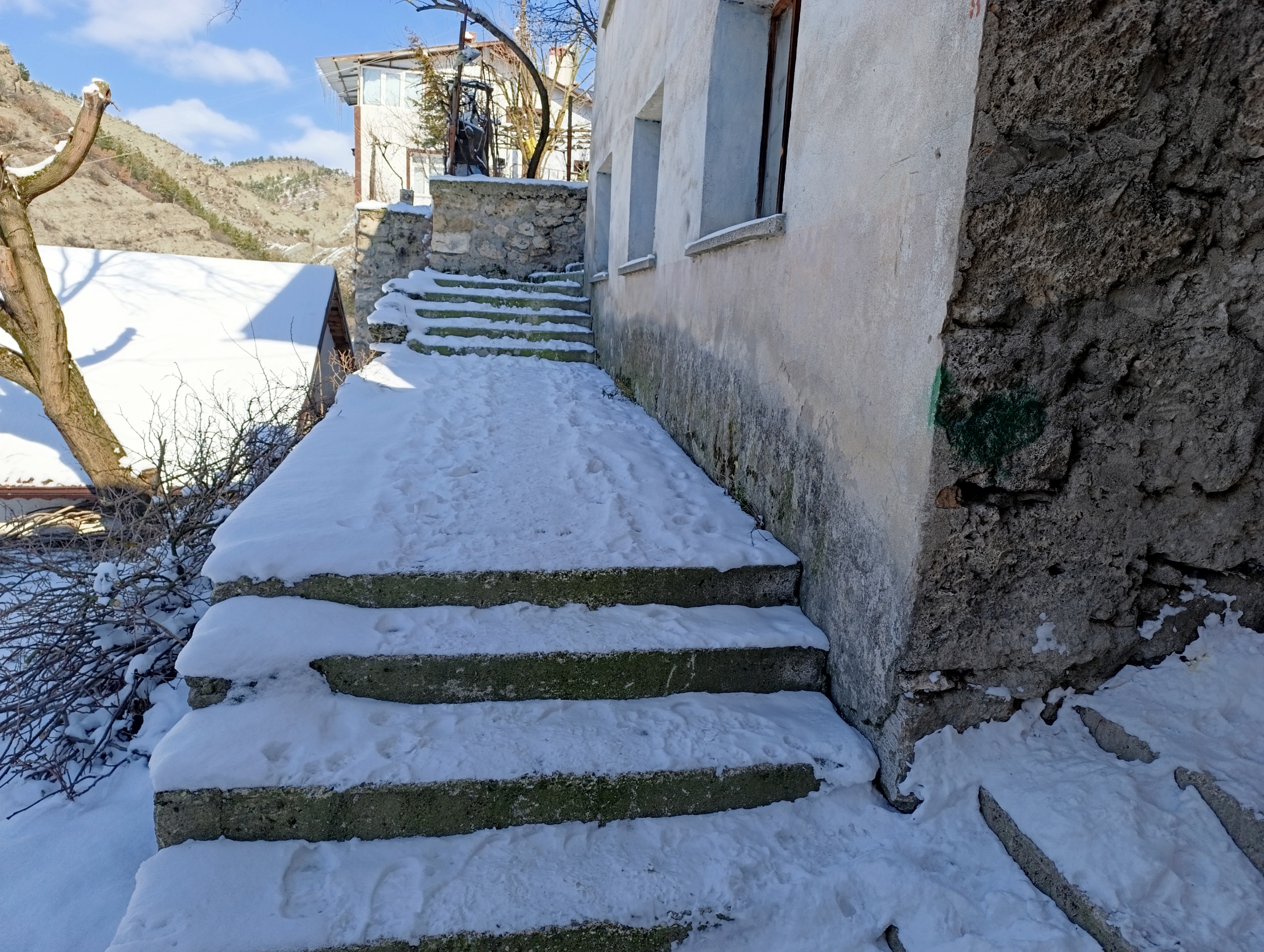 BOLU GÖYNÜK ÇEŞME MAH.MÜSTAKİL 3 KATLI KERPİÇ EV - BOLU GÖYNÜK fotoğraf 23
