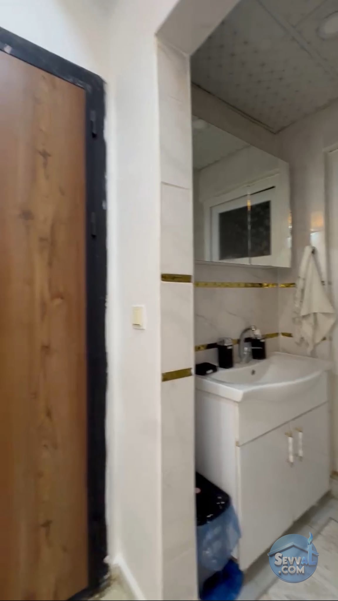 DEVTEŞTİ MAH. YÜKSEK GİTİŞ KAT 3 ODALI 100 m2 ARKA CEPHE SIFIR DENGİNDE  - ŞANLIURFA HALİLİYE fotoğraf 7