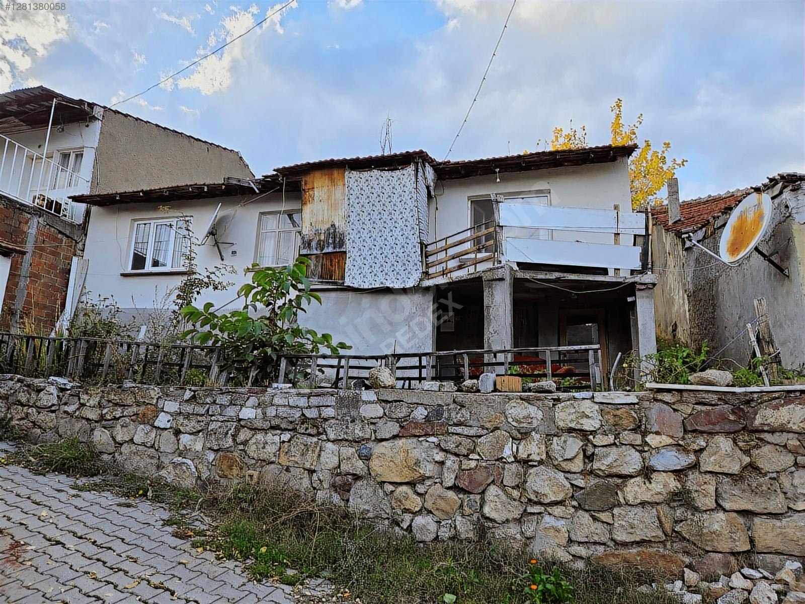 Tekke mh. Bahçeli müstakil ev - BİLECİK BOZÜYÜK fotoğraf 11