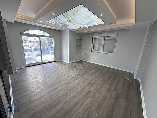 HAVUZLU EBEVEYN BANYOLU PANJURLU İÇİ KOMPLE YENİLENMİŞ 2+1 DAİRE - ANTALYA KONYAALTI fotoğraf 5
