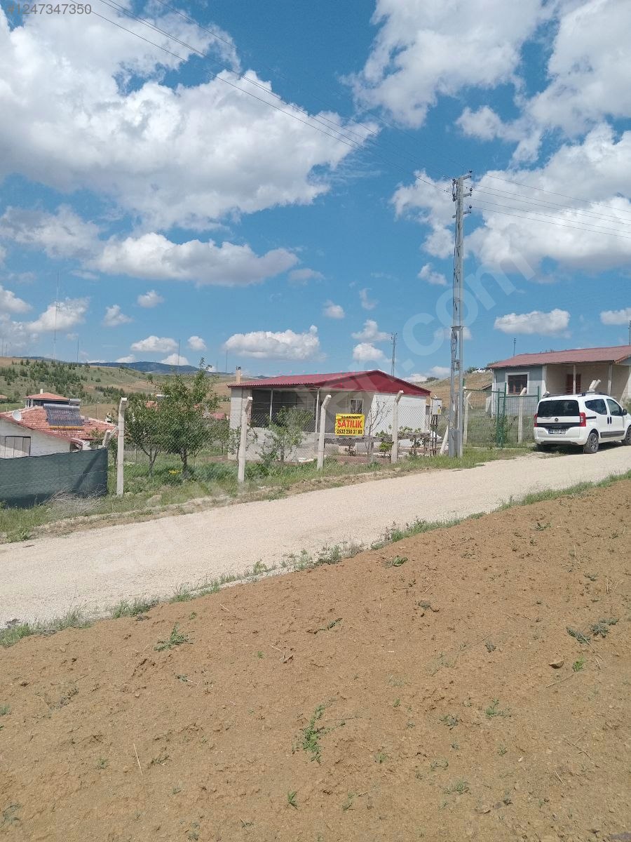 ANKARA ELMADAĞ HASANOĞLAN BAHÇELİEVLER KÖYÜNDE 435 M² ARSAMIZ  SATILIKTIR - ANKARA ELMADAĞ fotoğraf 6