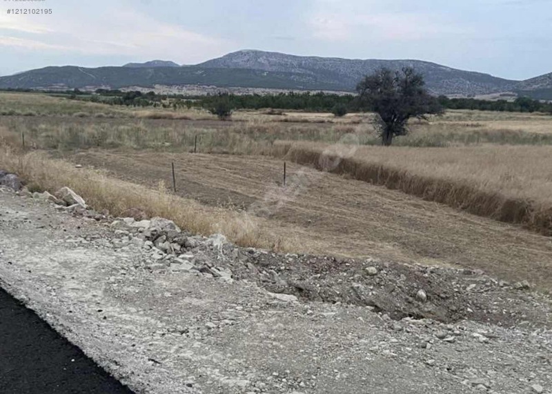 Antalya Korkuteli Bozova Mahallesinde 173 m² SATILIK ARSA  - ANTALYA KORKUTELİ fotoğraf 2