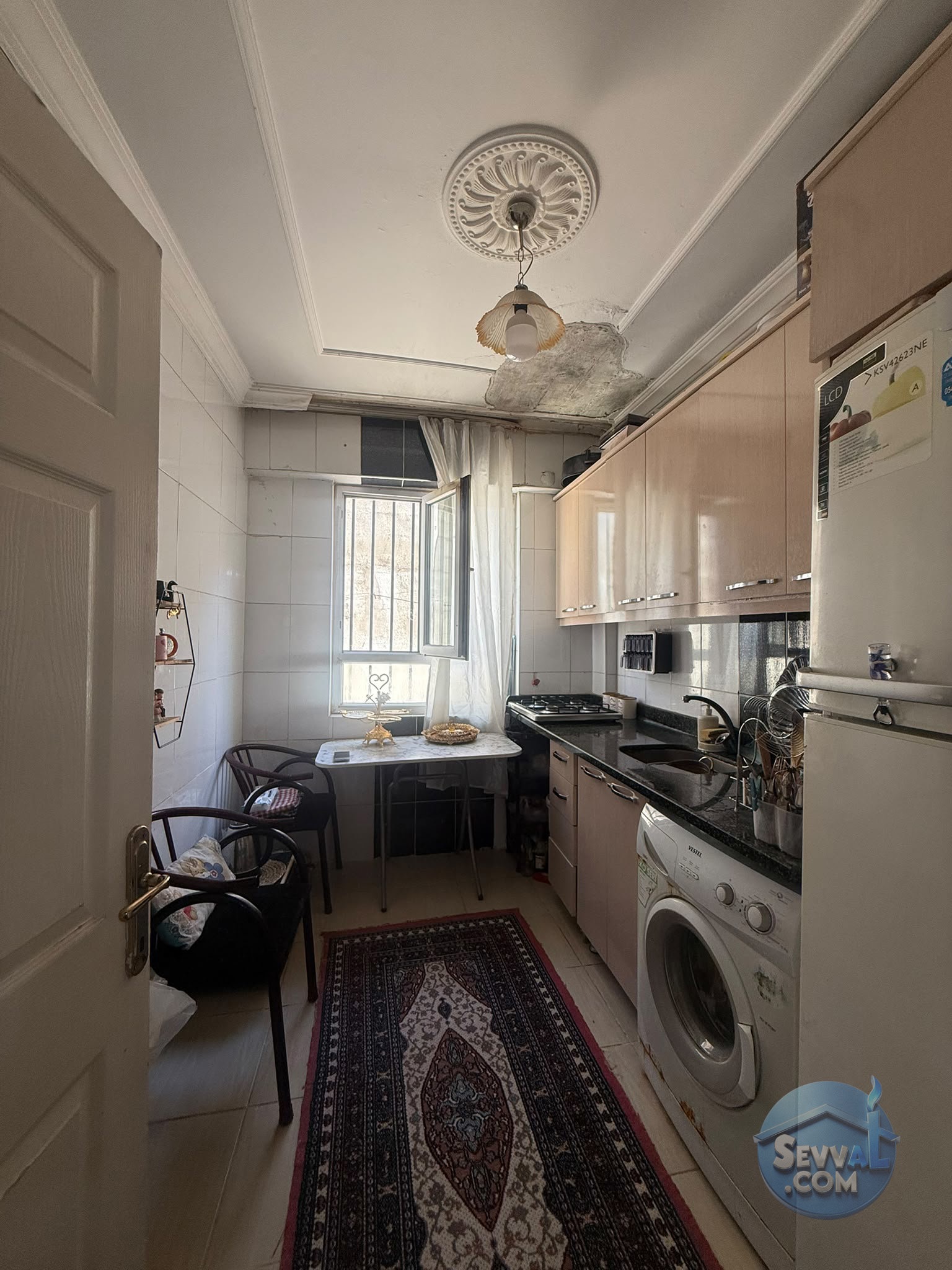 AHMET YESEVİ MAH. YARI BODRUM KAT 3 ODALI 90 m2 DOĞALGAZ KAPIDA BAHÇELİ SATILIK  - ŞANLIURFA HALİLİYE fotoğraf 15