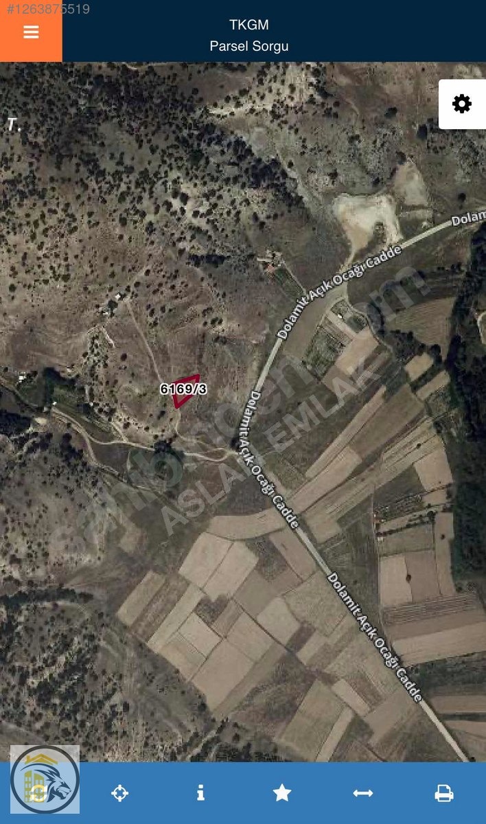ASLAN EMLAK'TAN SATILIK ÇALCA'DA 935M2 YOL KENARI TARLA - KÜTAHYA MERKEZ fotoğraf 3