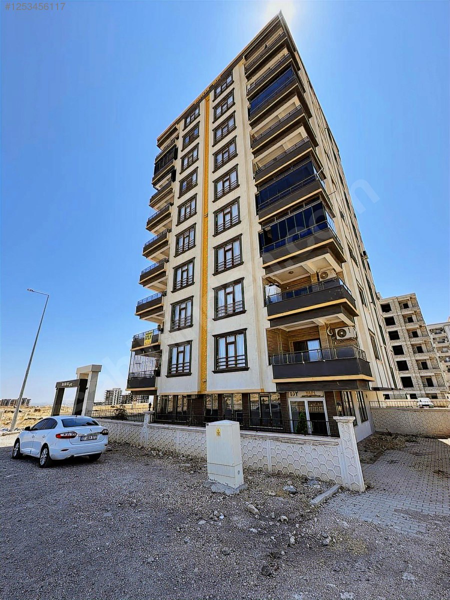 4 ODALI SÜPER DOĞUKENT MAHALLESİNDE DAİRE ÇÖZÜM EMLAK'TA - ŞANLIURFA KARAKÖPRÜ fotoğraf 5