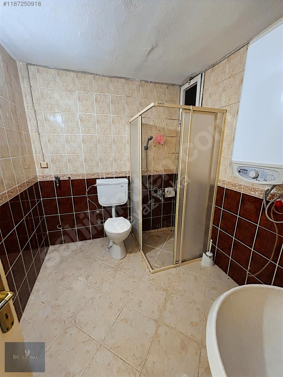 BEYAZYAKA'DAN GAZİOSMANPAŞA MAH. 3+1 ARAKAT DAİRE SATILIK - İZMİR BERGAMA fotoğraf 2