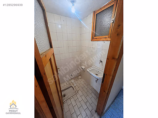 Bayraklı İzban Yanı Belediye Karşısı Satılık 2+1 Daire