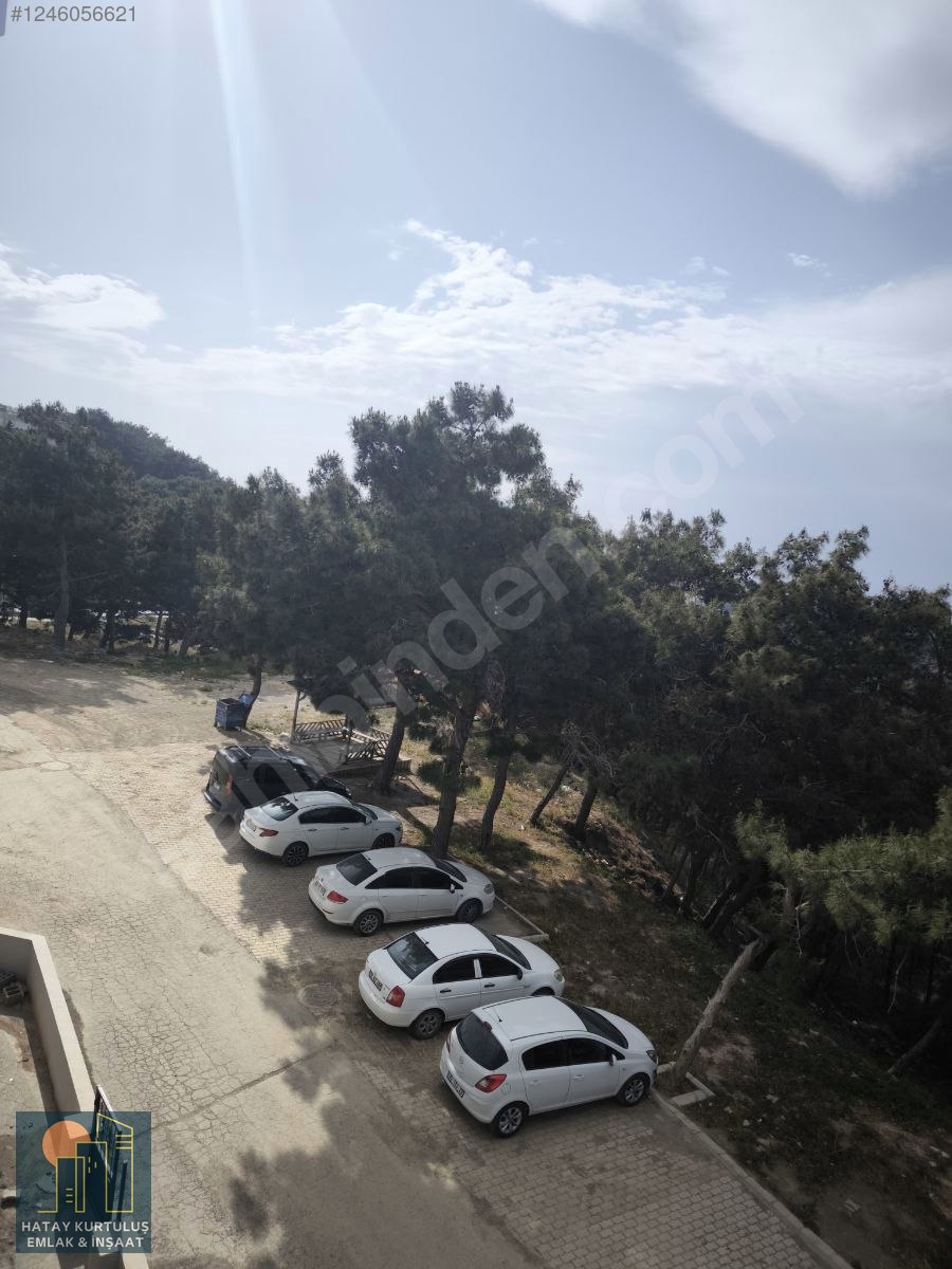 KURTULUŞ EMLAK'TAN SARIMAZIDA YENİ YAPILMIŞ BAKIMLI DAİRE - HATAY BELEN fotoğraf 2