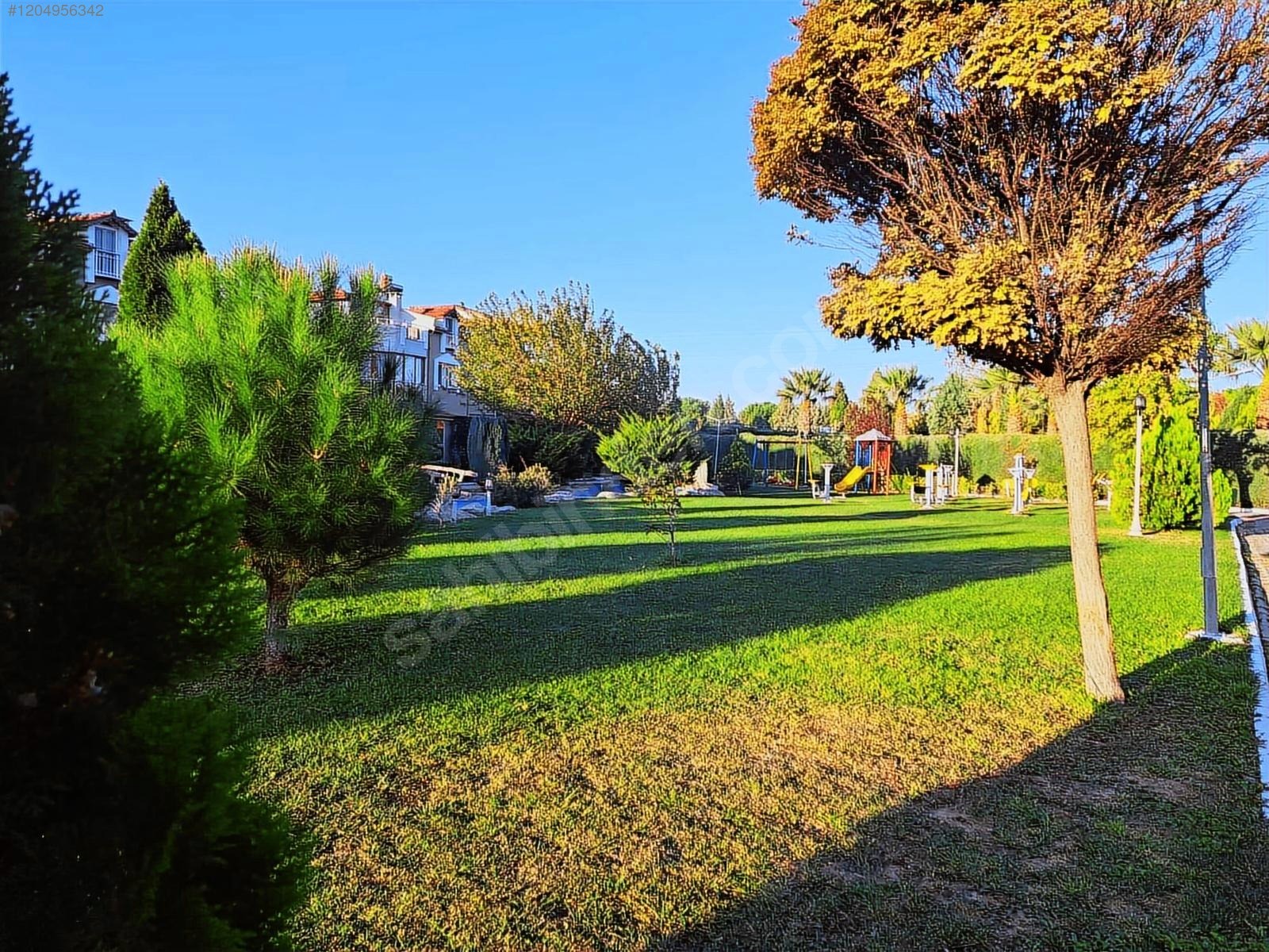 DOSTLARDAN MEDAR YAKAMOZ SİTESİNDE SATILIK TRİPLEX VİLLA - MANİSA AKHİSAR fotoğraf 24