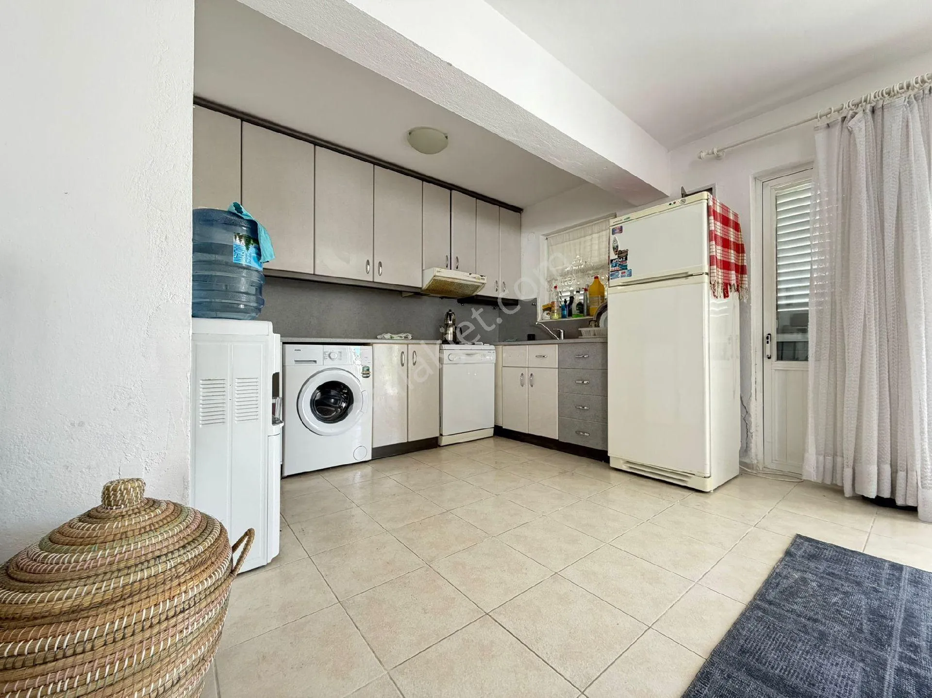 Kuşadası Satılık Nazilli Sitesi 2+1