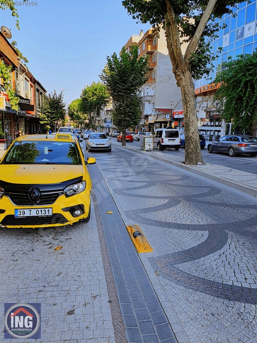 KARAUMUR CADDESİNDE İSKANLI ASANSÖRLÜ SATILIK 2+1 DAİRE - KIRKLARELİ MERKEZ fotoğraf 7