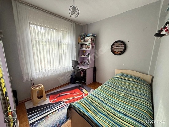 KAYACIK MAHALLESİ ’NDE SİTE İÇERİSİNDE GENİŞ METRAJLI 3+1 SATILIK FIRSAT DAİRE - KOCAELİ KARAMÜRSEL fotoğraf 14