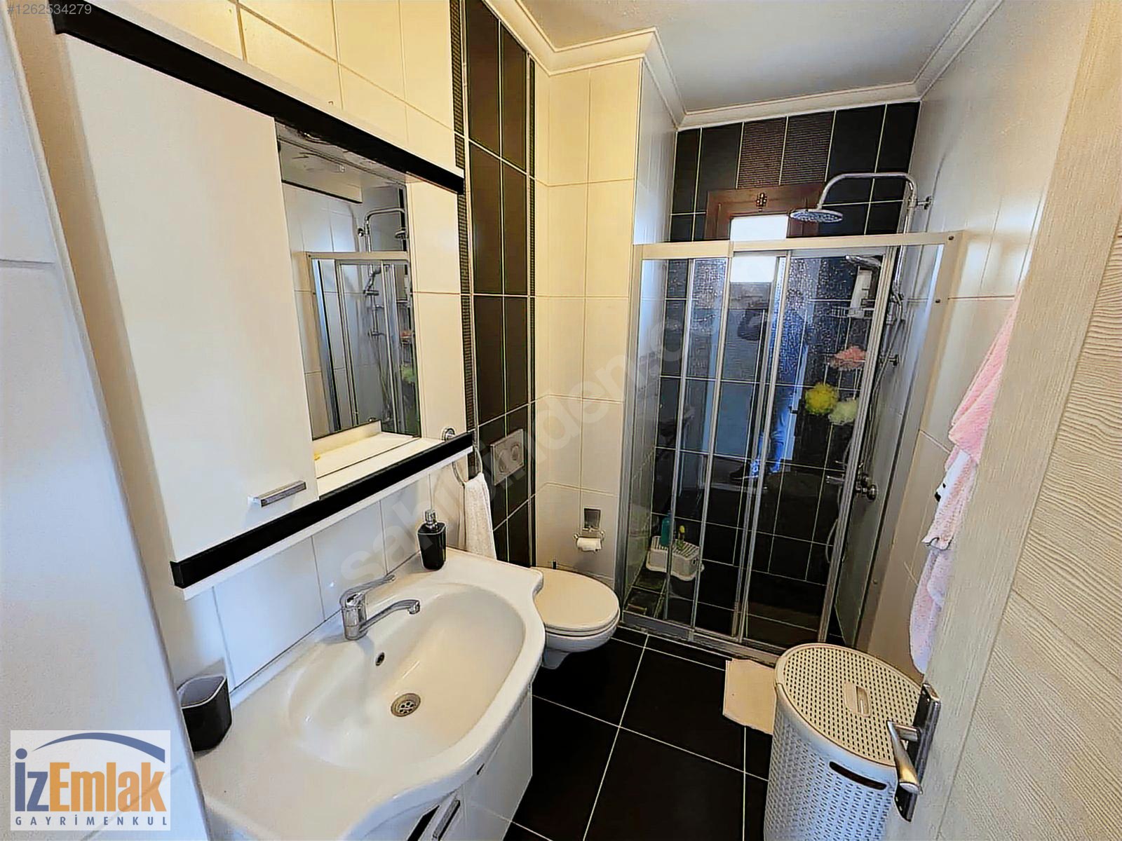 İz Emlak Yalı Mahallesinde Özel Havuzlu 3+1 Müstakil Villa - İZMİR ÇEŞME fotoğraf 9