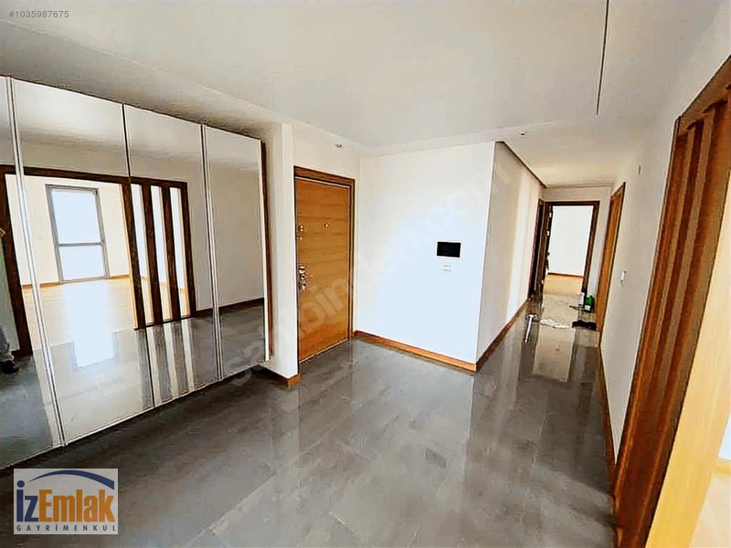 İz Emlak'tan Muhteşem Deniz Manzaralı 3 Odalı Daire - İZMİR GÜZELBAHÇE fotoğraf 2