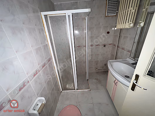 ÇARŞI MERKEZDE SATILIK ASANSÖRLÜ 2+1 ARA KAT GENİŞ DAİRE - BALIKESİR ALTIEYLÜL fotoğraf 17