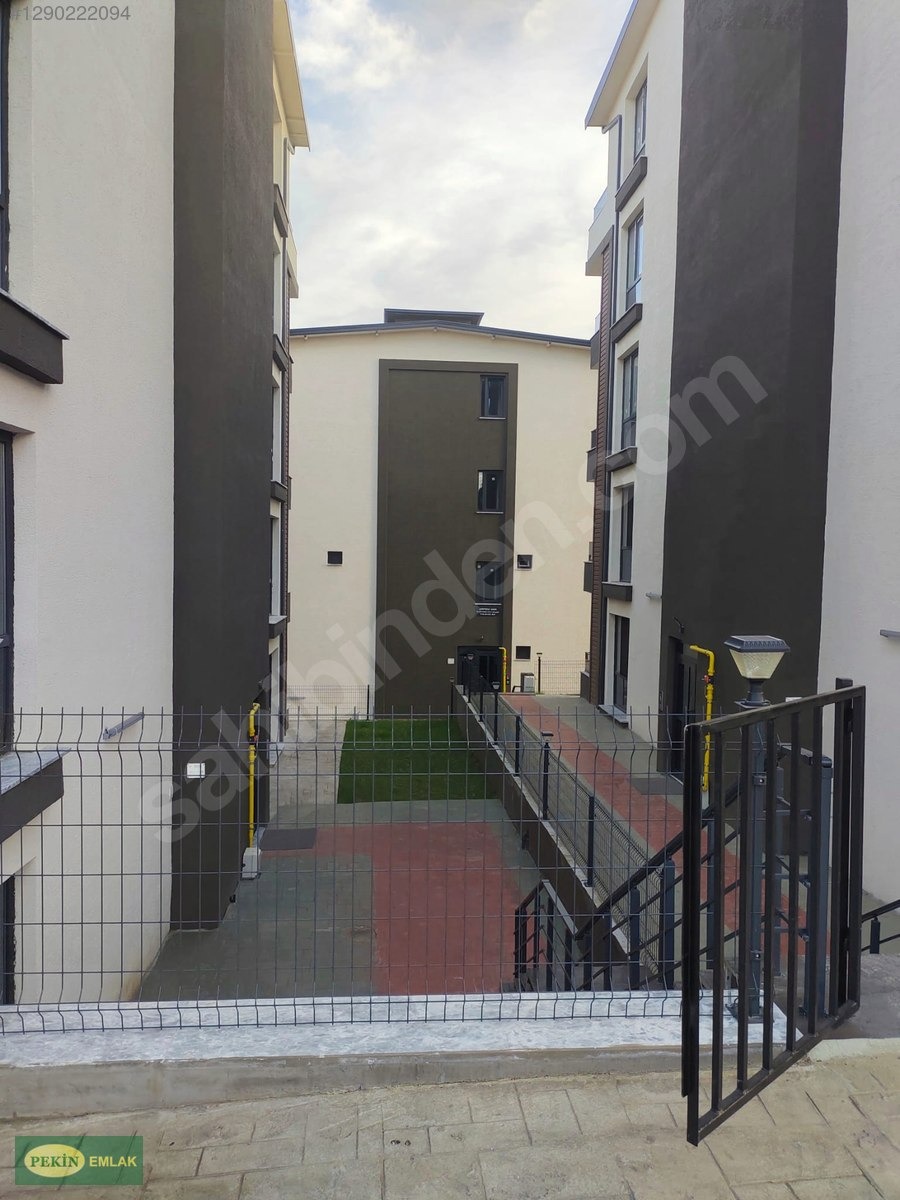 KULLARDA KARAMURSEL CADDESİNDE LÜKS 1+1 KIRALIK DAİRE - KOCAELİ BAŞİSKELE fotoğraf 23