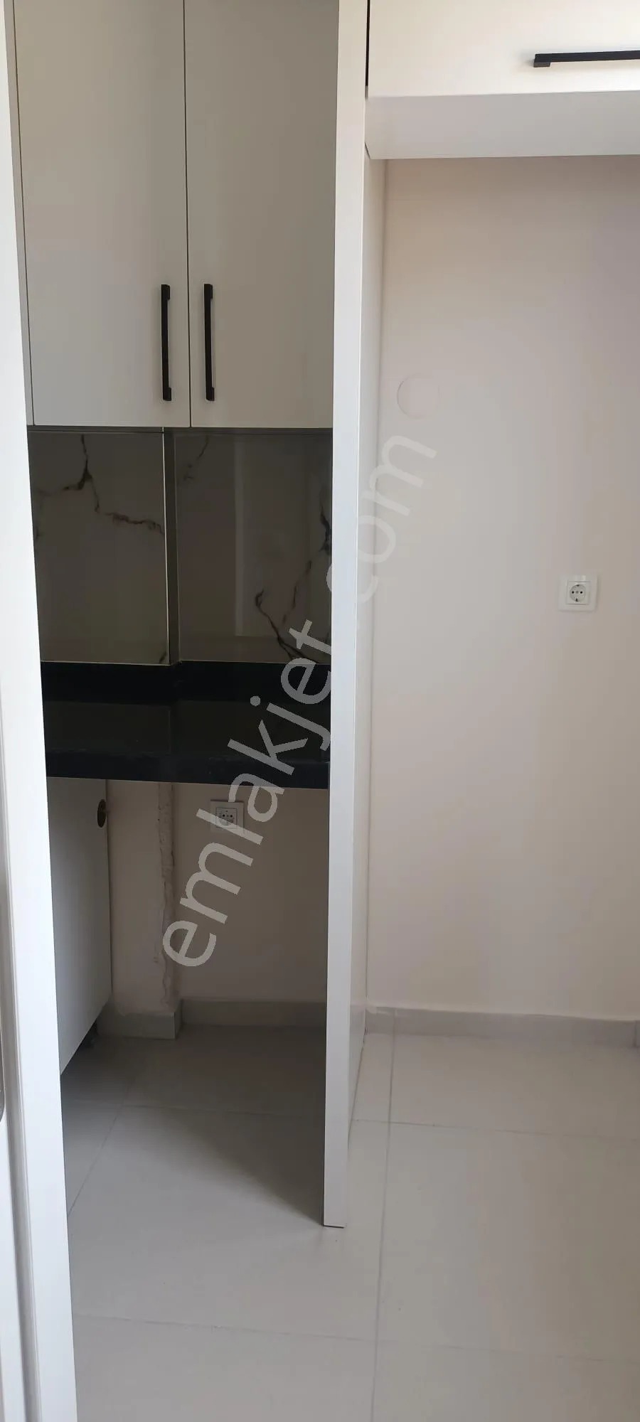 Antalya Kumluca Temeleğitim Mah.de Kiralık 2+0 Ayrı Mutfak Daire - ANTALYA KUMLUCA fotoğraf 6