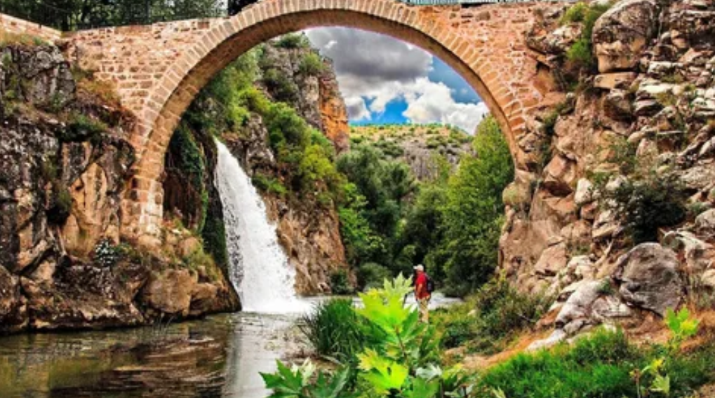 UŞAK KARAHALLI DELİHIDIRLI KÖYÜNDE 847 M² ARSA SATILIKTIR. - UŞAK KARAHALLI fotoğraf 7