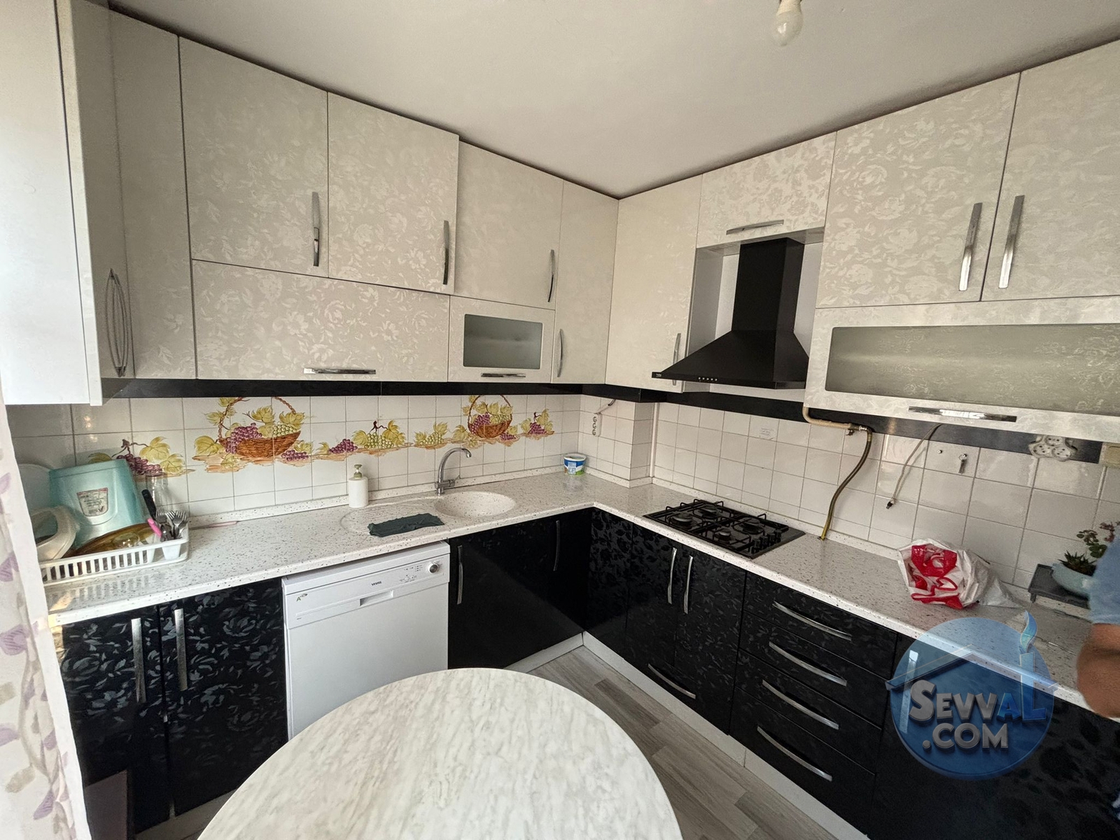 DEĞİRMENDERE GÜZEL KONUMDA YATIRIM FIRSATI 2+1 ARA KAT - Kocaeli Gölcük fotoğraf 3