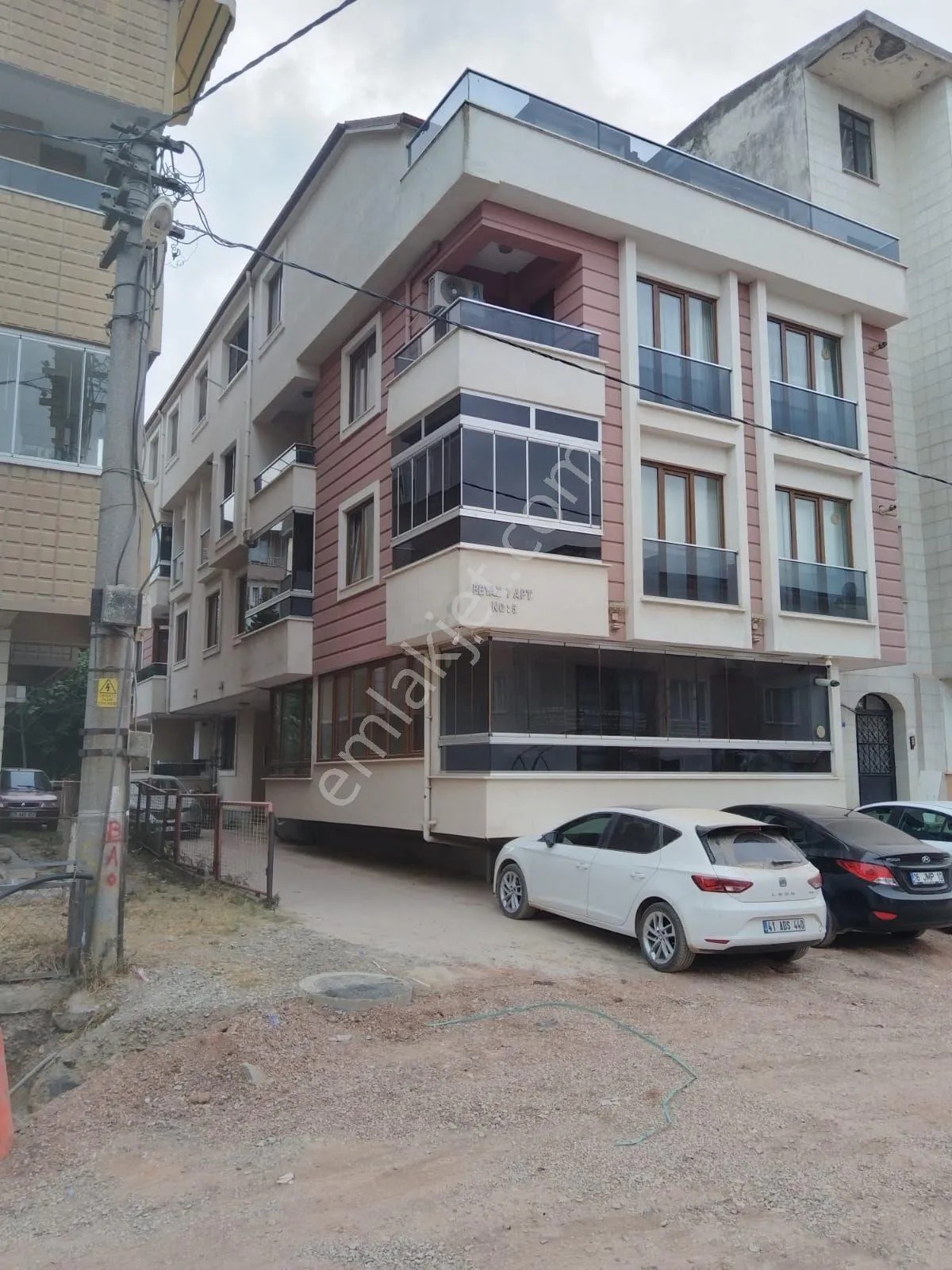 Şenol Gayrimenkul'den Satılık Daire Körfez Mimar Sinan Da - KOCAELİ KÖRFEZ fotoğraf 19