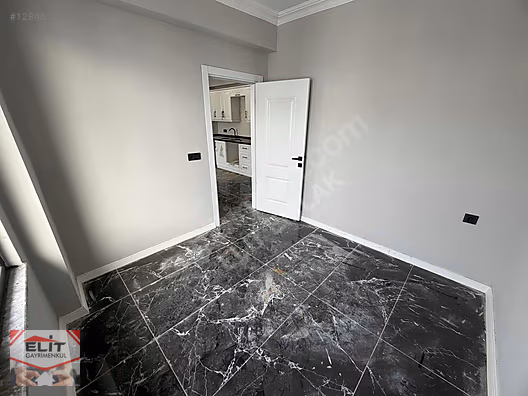 HAVUZLU SİTEDE SIFIR YERDEN ISITMALI 1+1 GENİŞ DAİRE - SAKARYA KOCAALİ fotoğraf 33