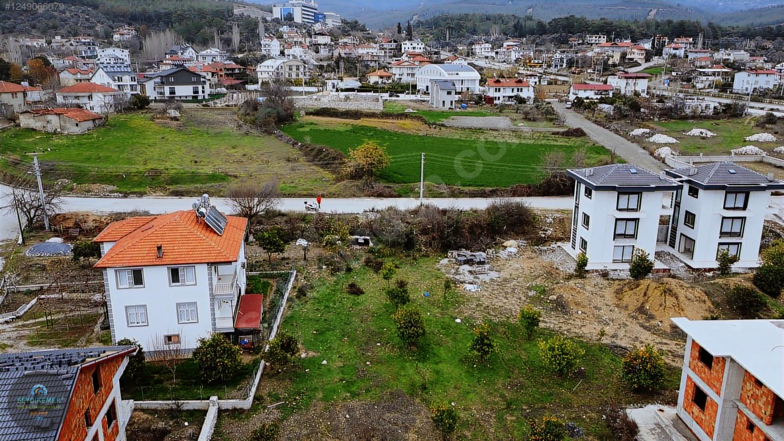 Seydikemer Gerişburnu Anayola ve Caddeye Yakın İmarlı ARSA - MUĞLA SEYDİKEMER fotoğraf 2
