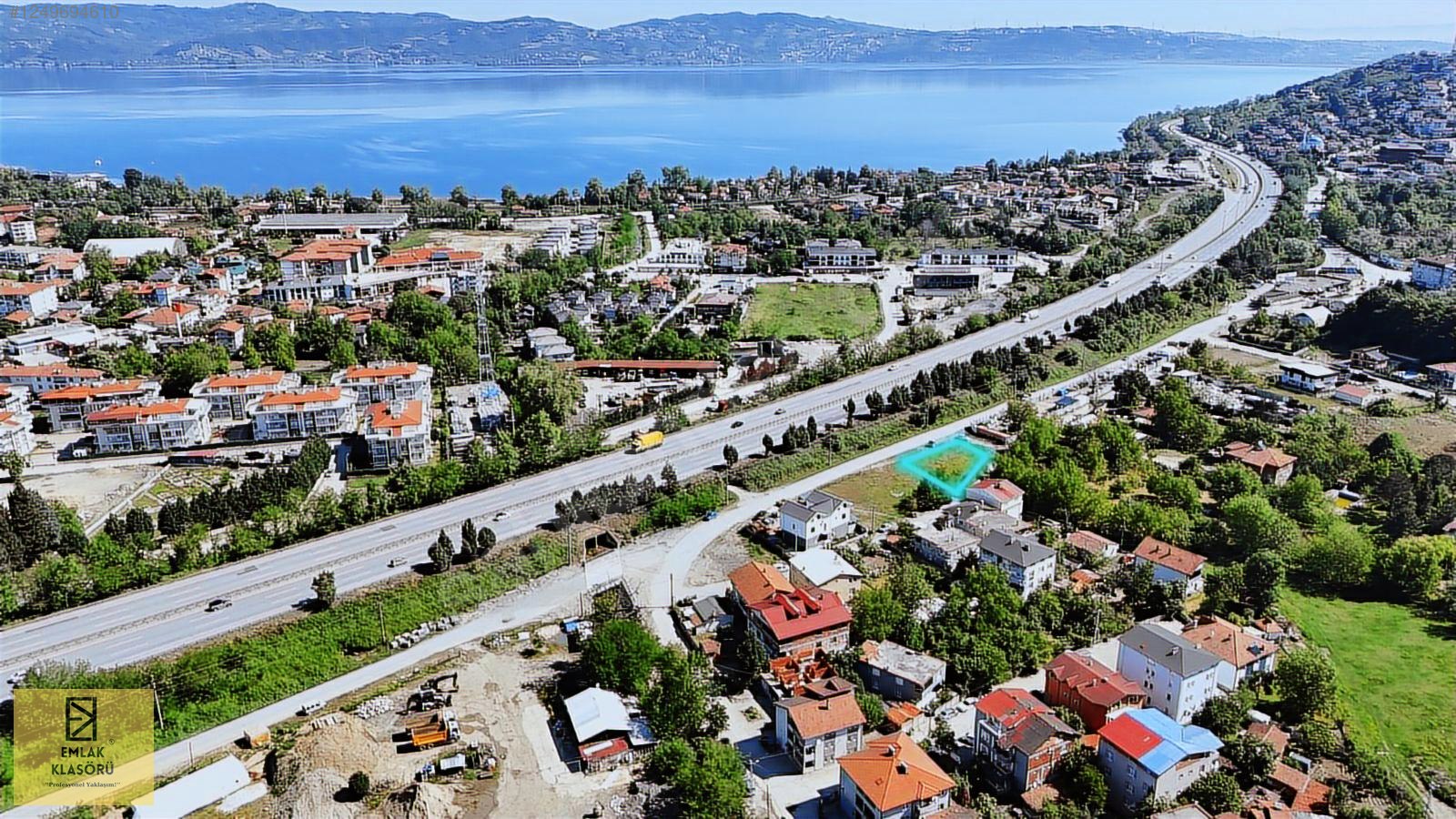 SAPANCA GÖL MAHALLESİ'NDE OTOYOL CEPHELİ TABELA ARSA! 548 M2 - SAKARYA SAPANCA fotoğraf 21