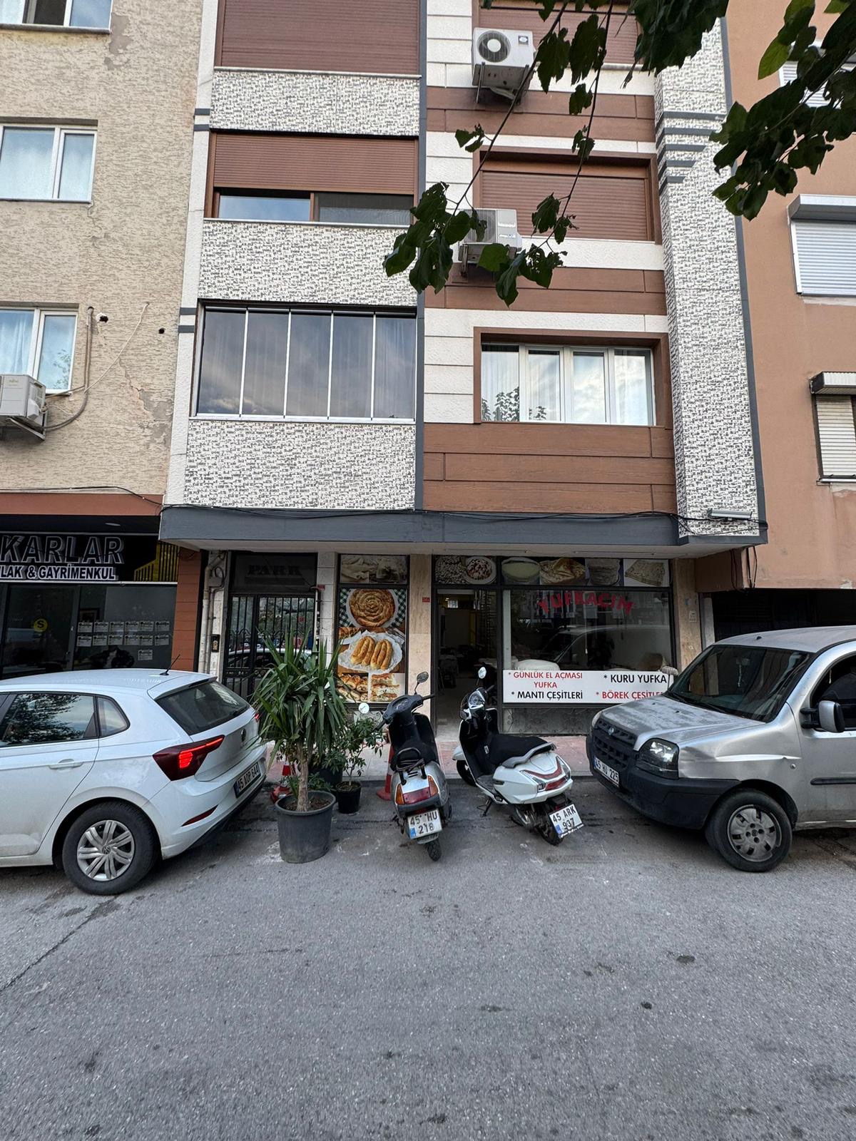 Manisa Şehzadeler Peker Mahallesi 90m2 Önü Park Satılık - MANİSA ŞEHZADELER fotoğraf 7