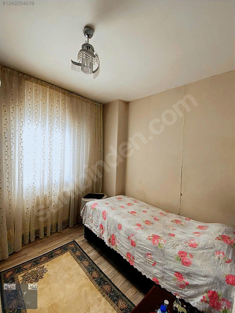 19 MAYIS MAHALLESİNDE SATILIK 80 LİK 3+1 DAİRE - KAYSERİ MELİKGAZİ fotoğraf 4