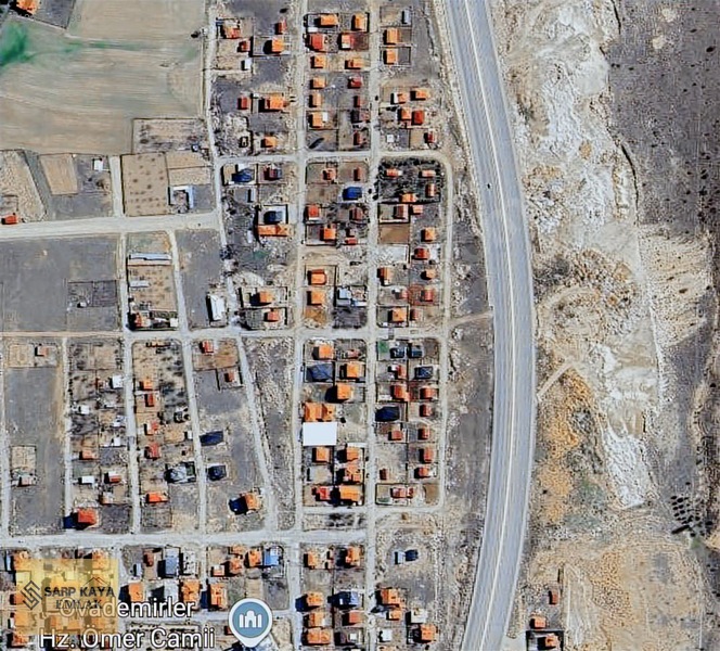 OVADEMİRLER' DE YATIRIMA UYGUN PRESTİJLİ VİLLALIK ARSA FIRSATI - UŞAK MERKEZ fotoğraf 2