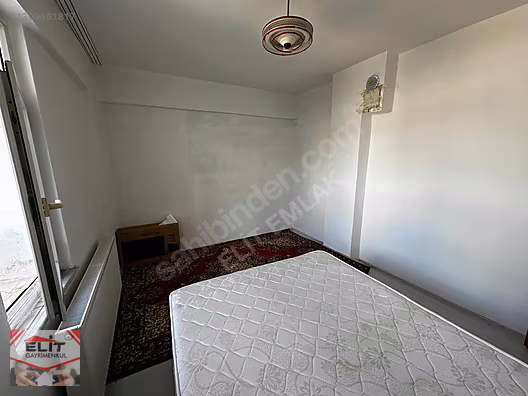 KARASU ÇARŞI MERKEZDE SATILIK 3+1 MUTFAK AYRI DAİRE 125 M2 - SAKARYA KARASU fotoğraf 5