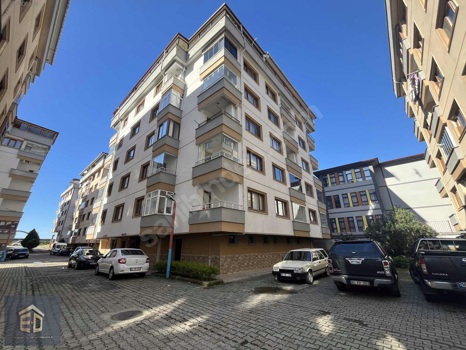 İRFANLI MAHALLESİNDE SATILIK 5+2 DOĞALGAZLI DUBLEX DAİRE - TRABZON OF fotoğraf 3