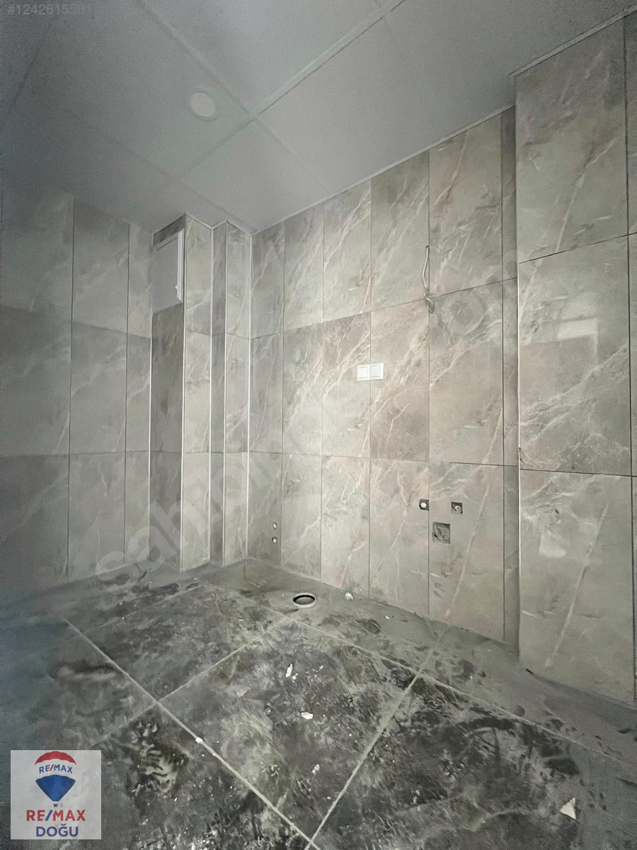 REMAX DOĞU SÜRSÜRÜ ANA CADDE YAKINI SATILIK SIFIR 1+1 DAİRE - ELAZIĞ MERKEZ fotoğraf 3
