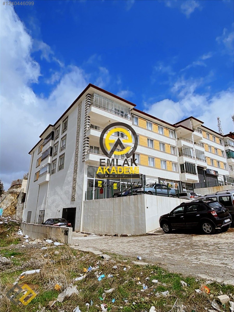 Efendiler İnşaatta Ara Katta Satılık 3+0 daire - YOZGAT MERKEZ fotoğraf 2