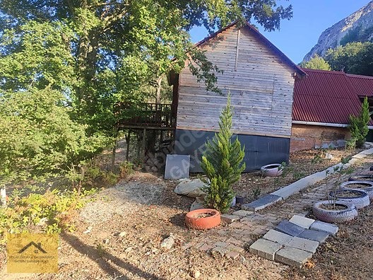 SAKARYA GEYVE DEMİRLER MAHALLESİNDE SATILIK BUNGALOV - SAKARYA GEYVE fotoğraf 9