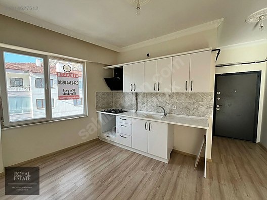 ROYAL EMLAKTAN ŞEYHCUİ MAHALLESİNDE KİRALIK 1+1 DAİRE - AMASYA MERKEZ fotoğraf 3